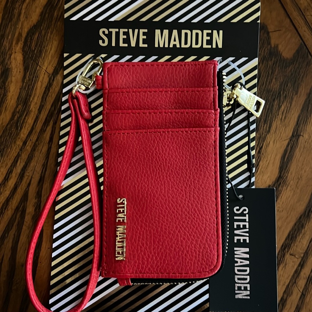 Steve Madden Zip Around Cardcase Wristlet